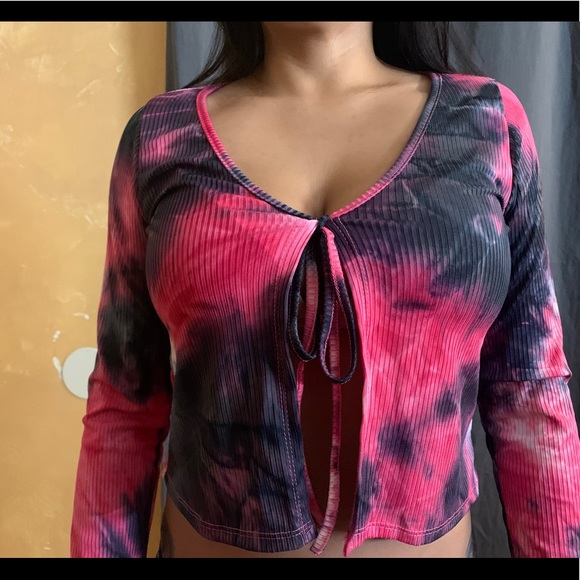 Dolls Kill Tops - Berry Trippy Takeover Crop Top